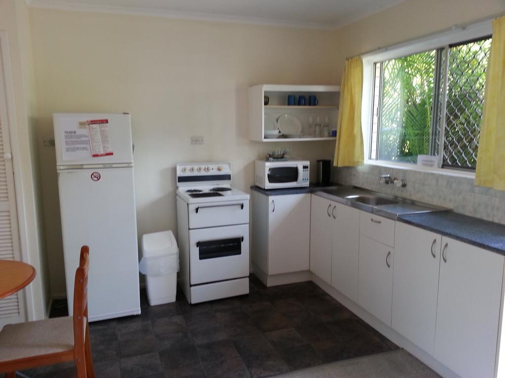 Motel Sandy Court Holiday Units Noosaville Exterior foto