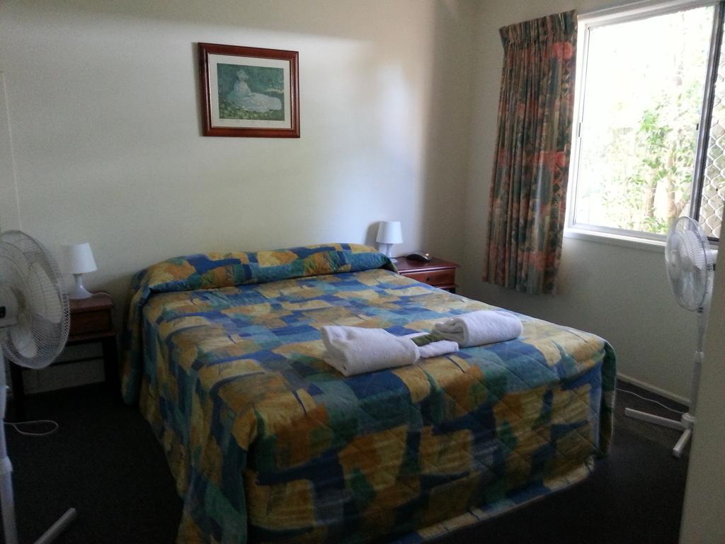 Motel Sandy Court Holiday Units Noosaville Zimmer foto